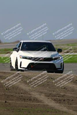 media/Dec-20-2025-Speed Ventures (Sat) [[de63061115]]/Black Group/Sunset (Session3)/